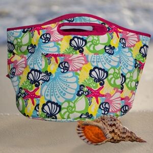 Lilly Pulitzer Chiquita Bonita Sea Shells Insulated Beach Tote